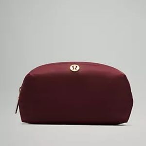 Lululemon feeling ready mini pouch